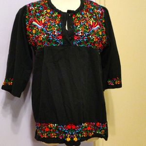 Embroidered linen Mexican top